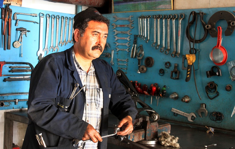 7 Expert Milk and Honey Pedicure Benefits for Healthier, Soft Feet