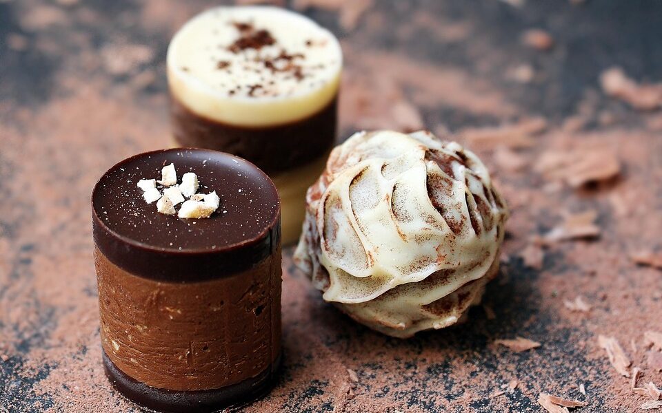 7 Chocolate Pedicure Benefits for Smoother, Healthier-Looking Skin